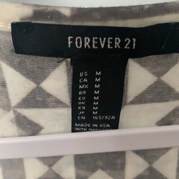 Tank top - Picture 2 of 3